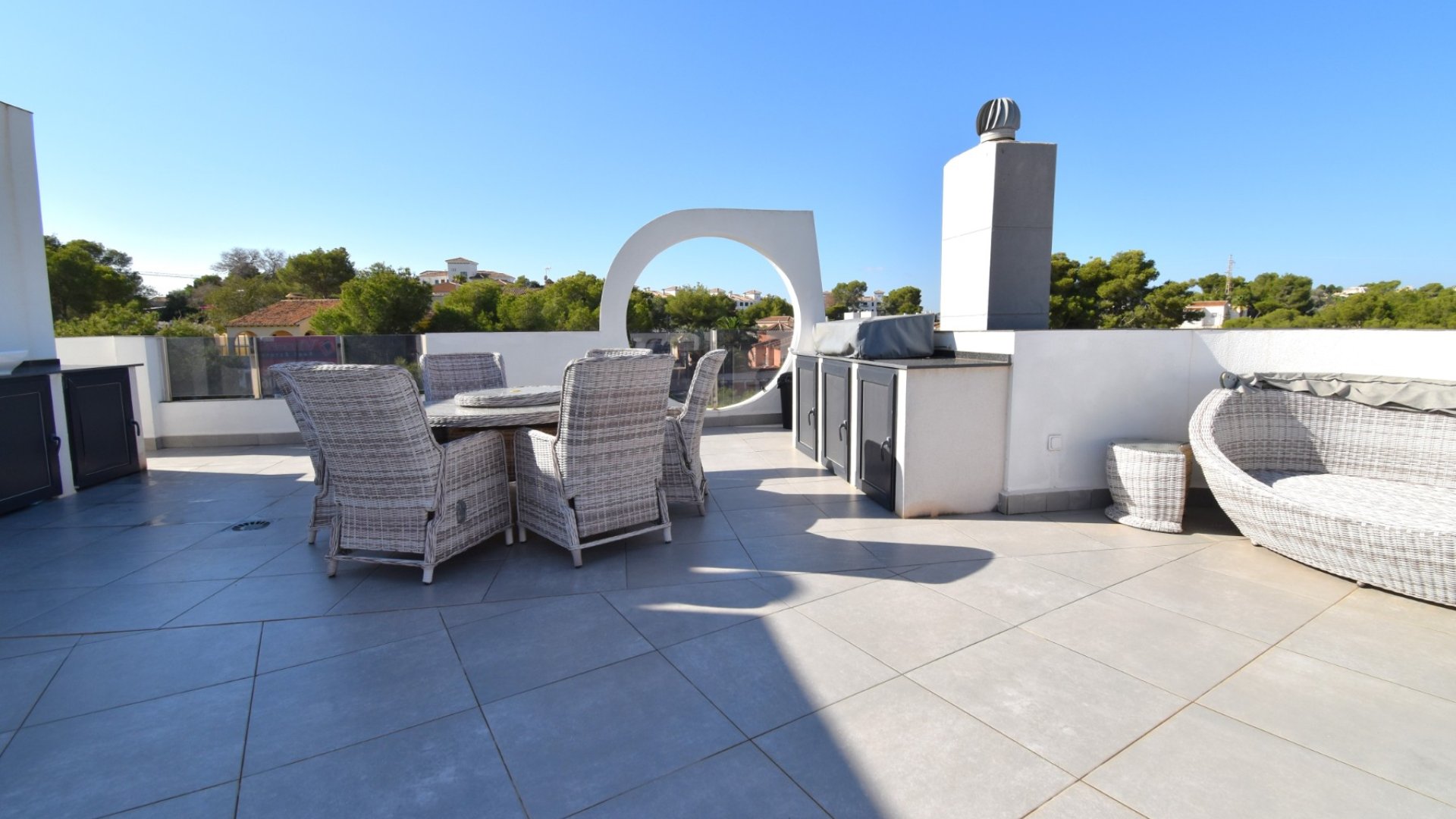 Reventa - Apartamentos -
Orihuela Costa - Las Filipinas