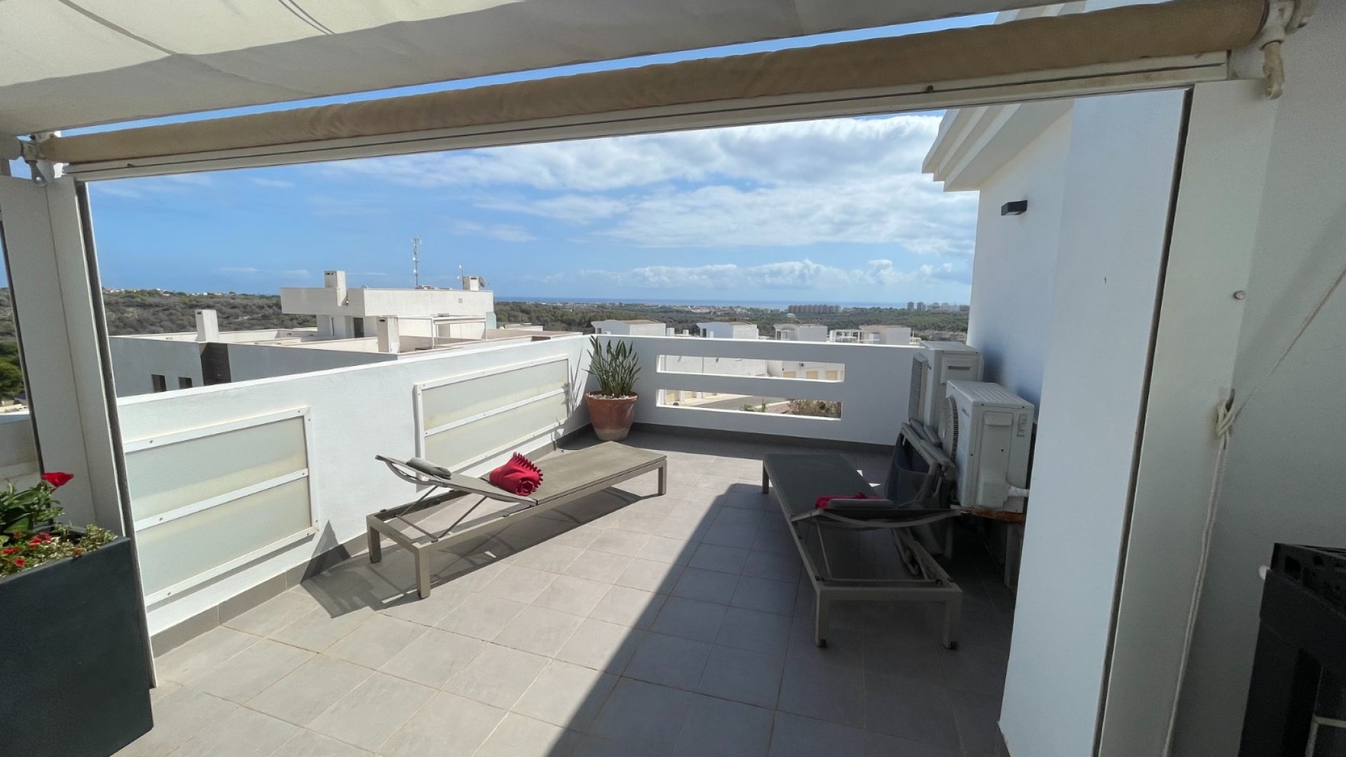 Reventa - Apartamentos -
Orihuela Costa - Las Ramblas