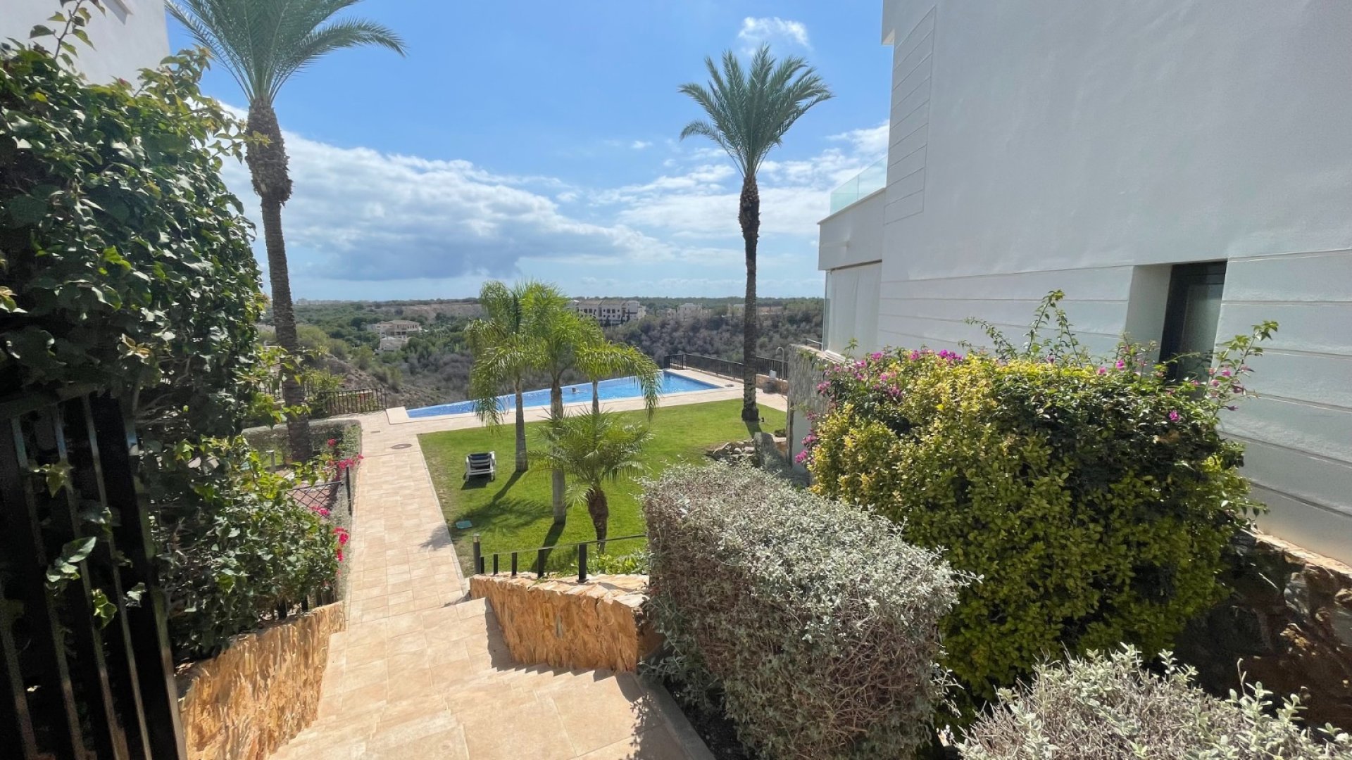Reventa - Apartamentos -
Orihuela Costa - Las Ramblas