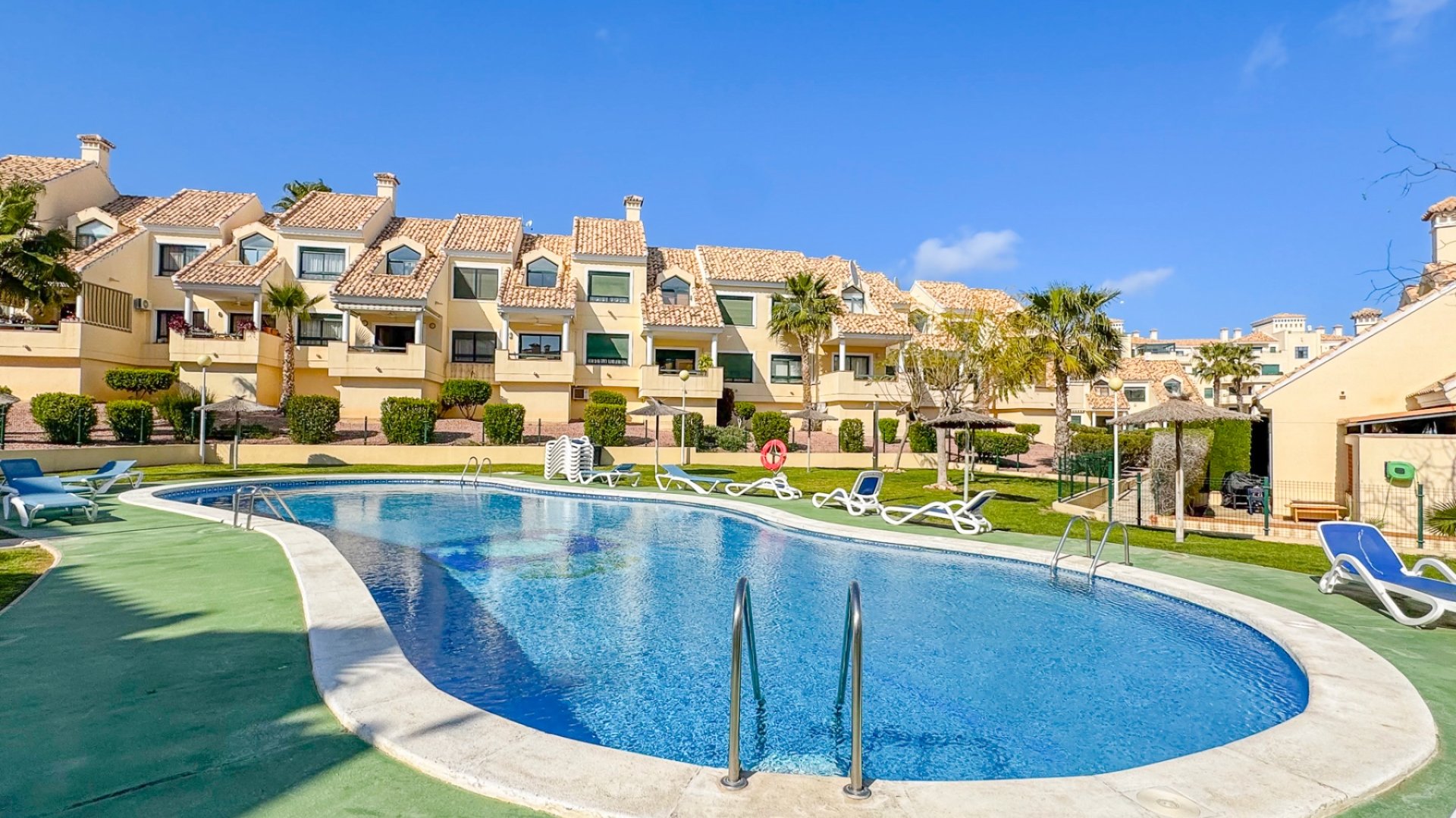 Reventa - Apartamentos -
Orihuela Costa - Lomas de Campoamor