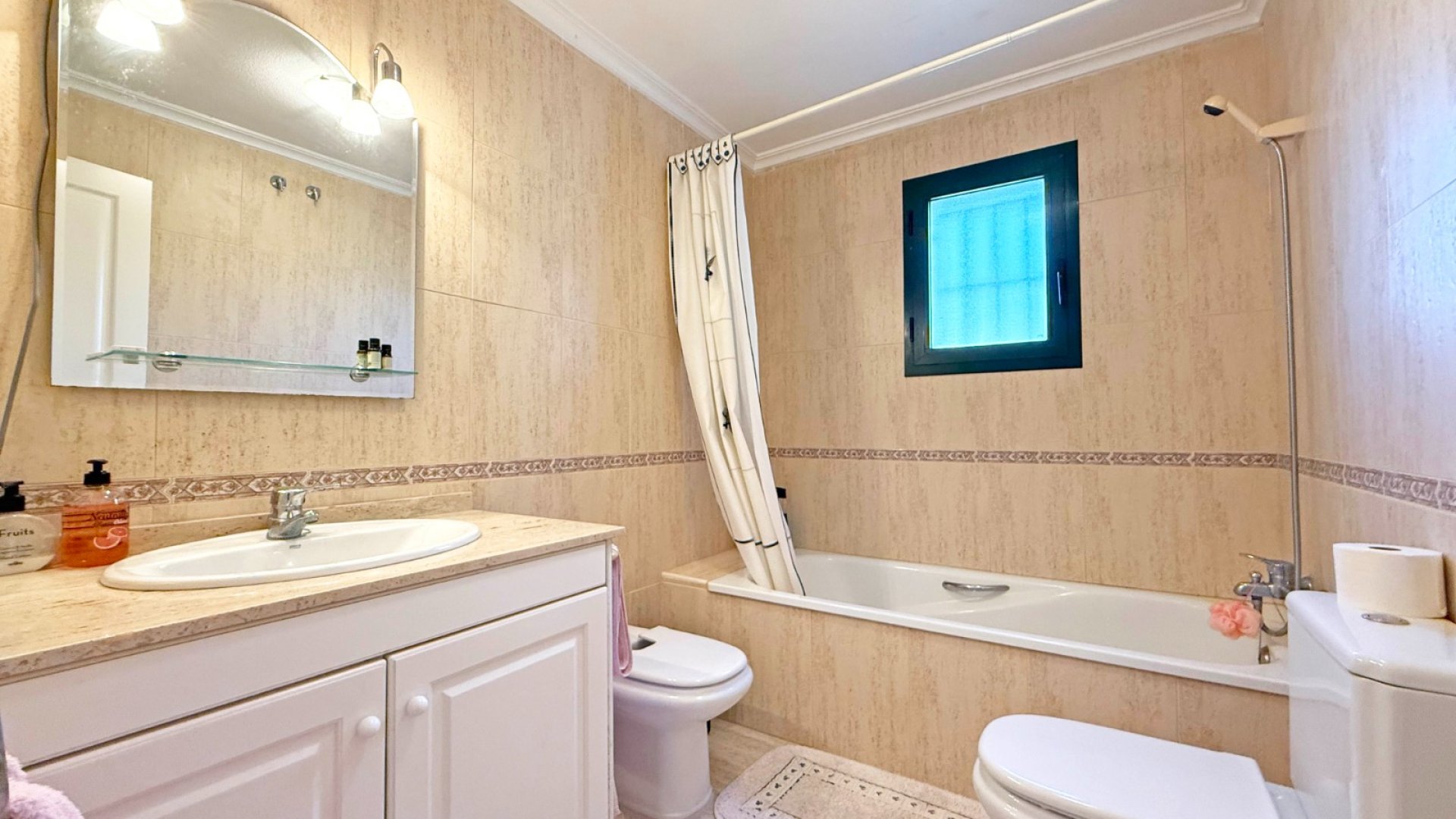 Reventa - Apartamentos -
Orihuela Costa - Lomas de Campoamor