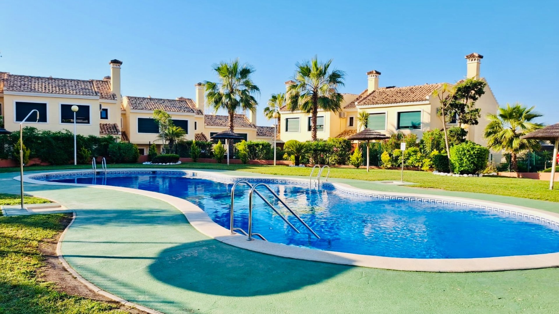 Reventa - Apartamentos -
Orihuela Costa - Lomas de Campoamor