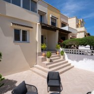 Reventa - Apartamentos -
Orihuela Costa - Los Altos