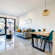 Reventa - Apartamentos -
Orihuela Costa - Los Altos