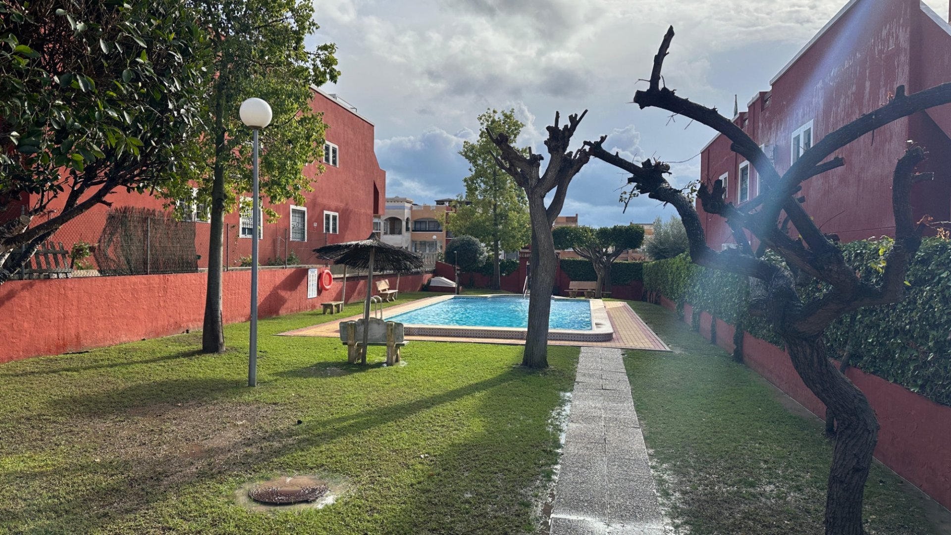 Reventa - Apartamentos -
Orihuela Costa - Los Altos