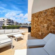 Reventa - Apartamentos -
Orihuela Costa - Los Altos