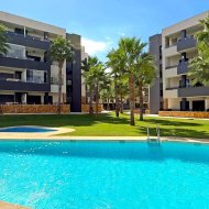 Reventa - Apartamentos -
Orihuela Costa - Los Altos