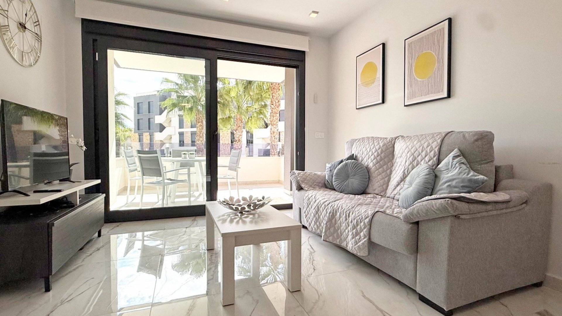 Reventa - Apartamentos -
Orihuela Costa - Los Altos