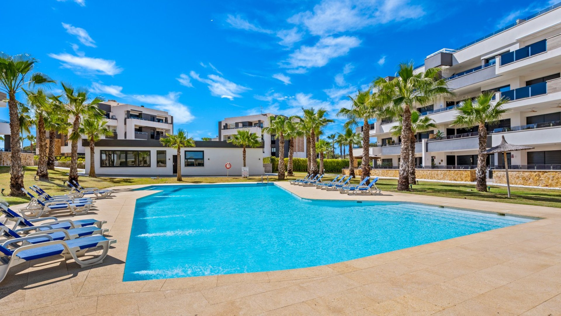 Reventa - Apartamentos -
Orihuela Costa - Los Altos
