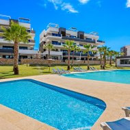 Reventa - Apartamentos -
Orihuela Costa - Los Altos