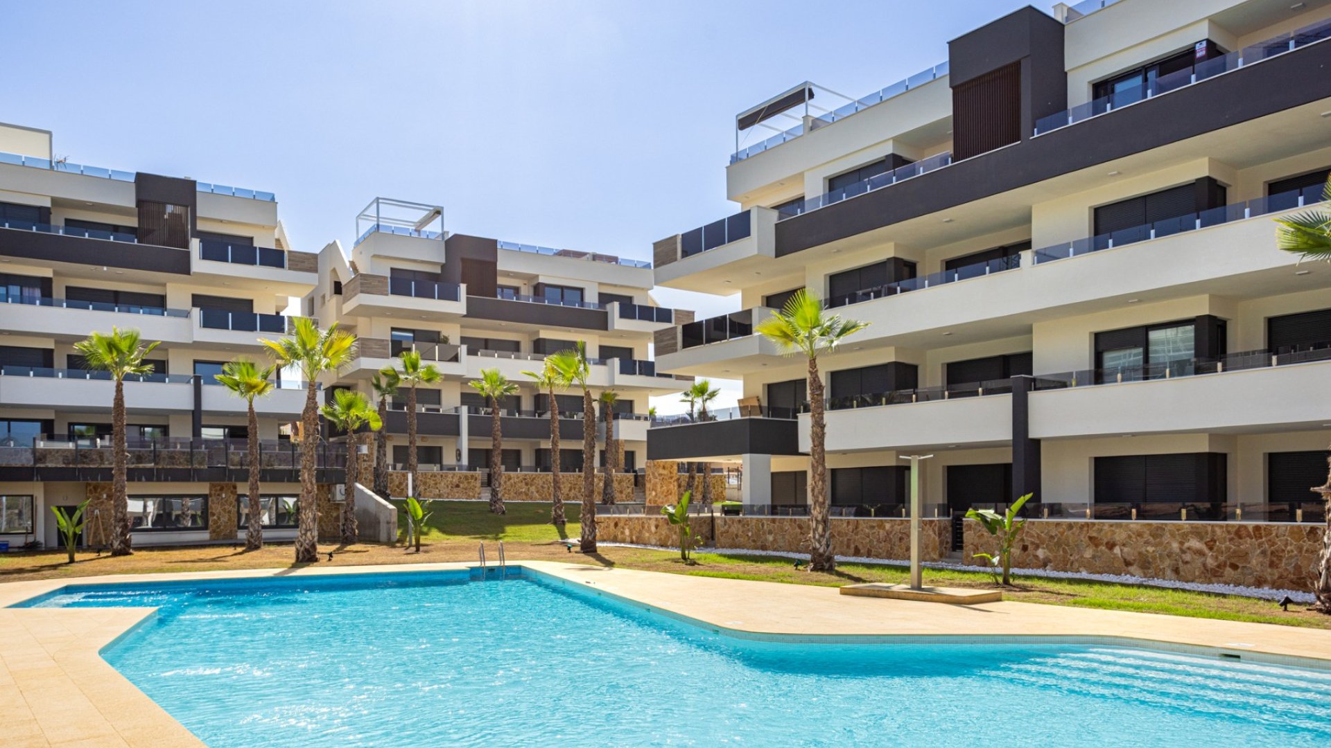 Reventa - Apartamentos -
Orihuela Costa - Los Altos