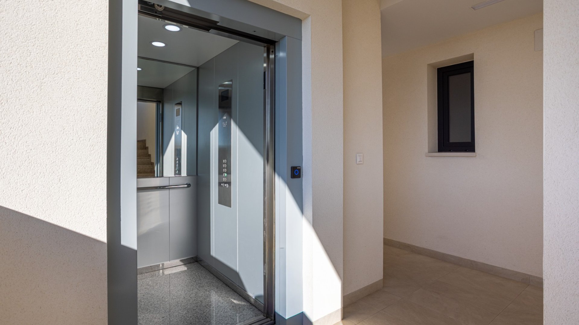 Reventa - Apartamentos -
Orihuela Costa - Los Altos