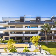 Reventa - Apartamentos -
Orihuela Costa - Los Altos
