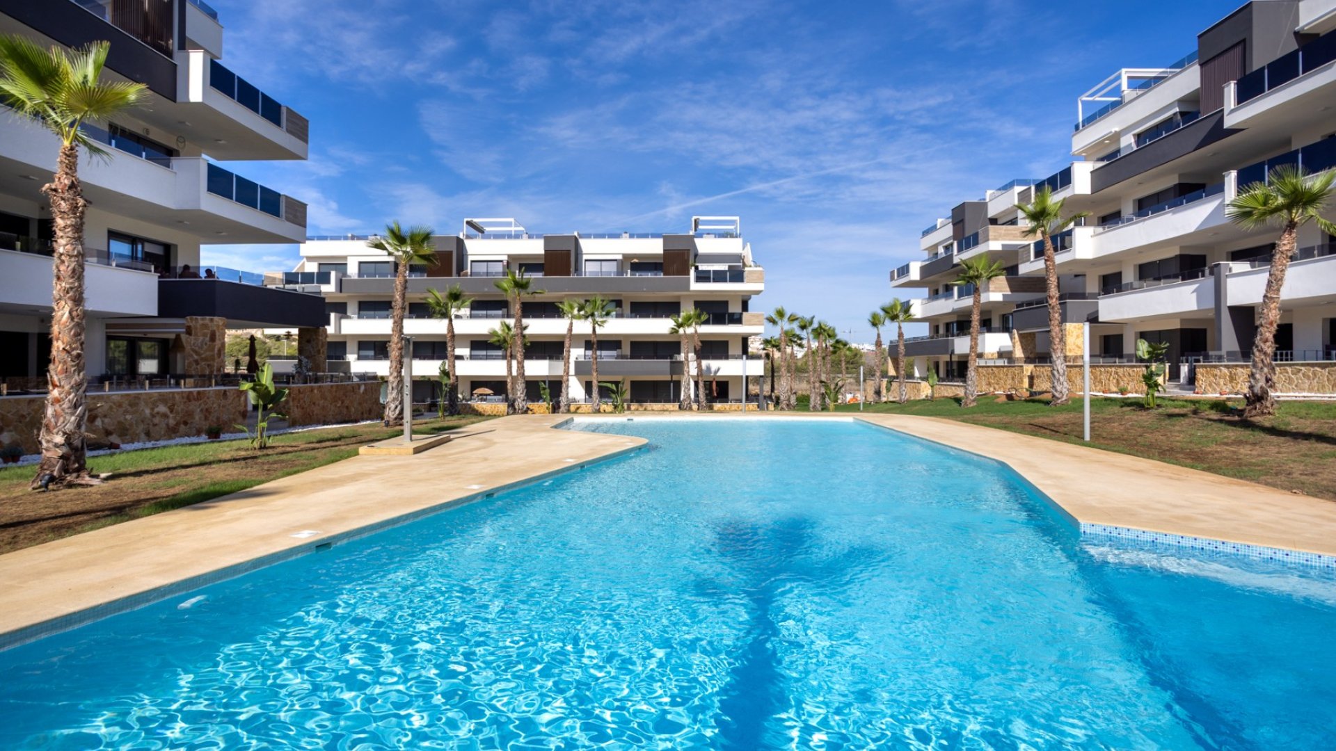 Reventa - Apartamentos -
Orihuela Costa - Los Altos