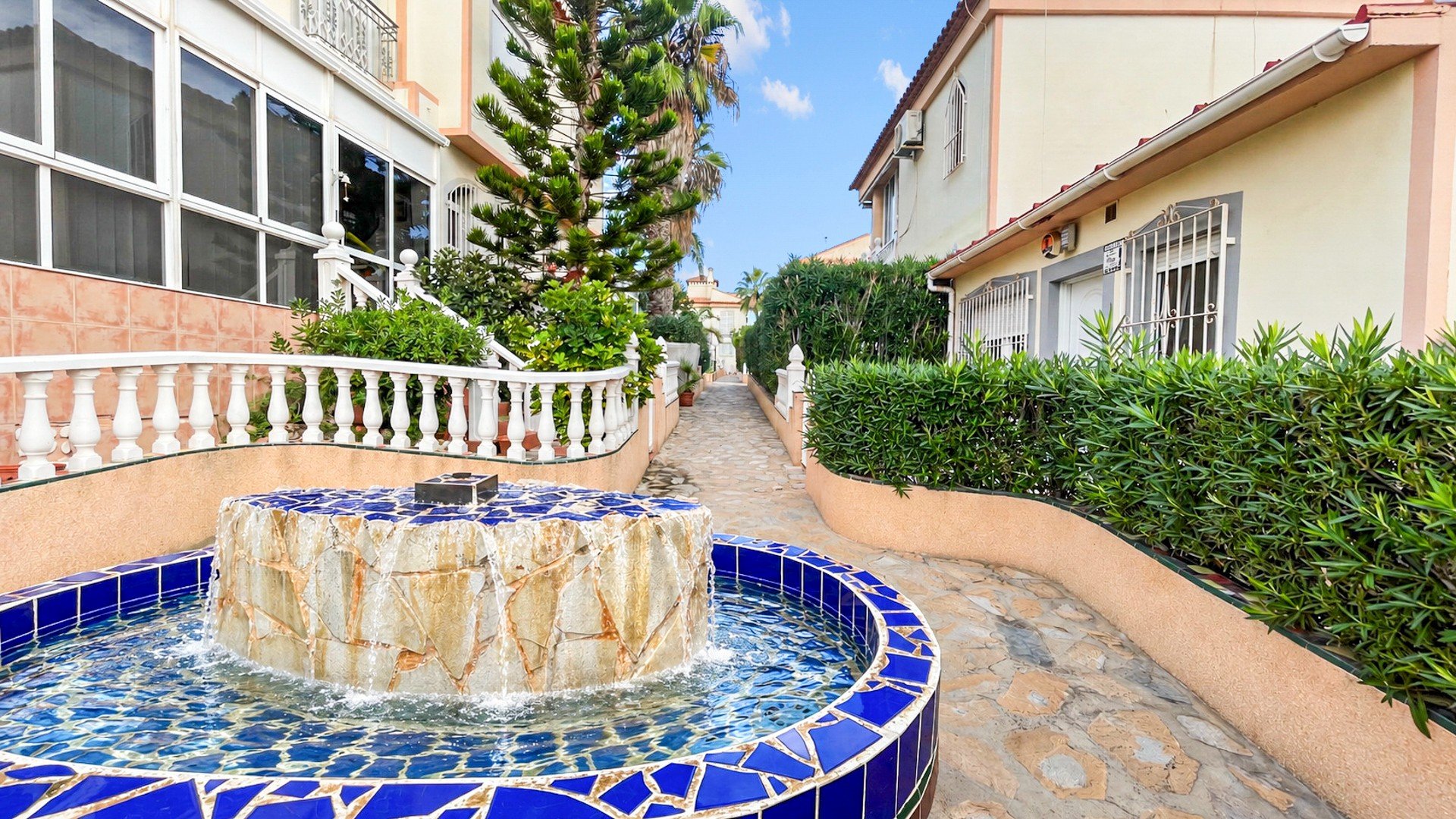 Reventa - Apartamentos -
Orihuela Costa - Los Altos *