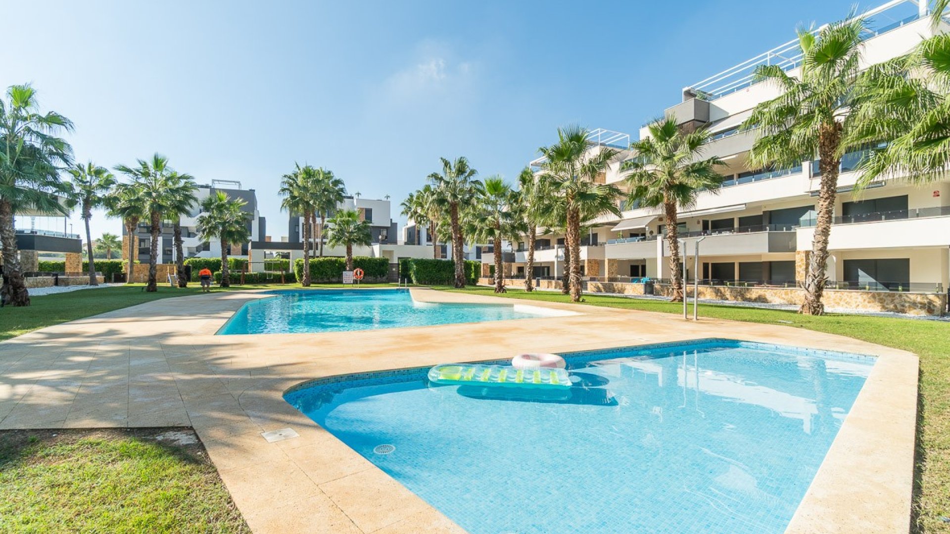 Reventa - Apartamentos -
Orihuela Costa - Los Altos
