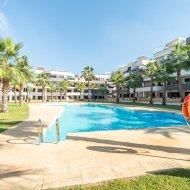 Reventa - Apartamentos -
Orihuela Costa - Los Altos