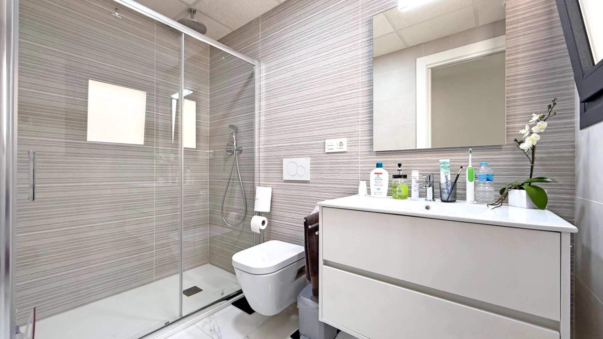 Reventa - Apartamentos -
Orihuela Costa - Los Altos