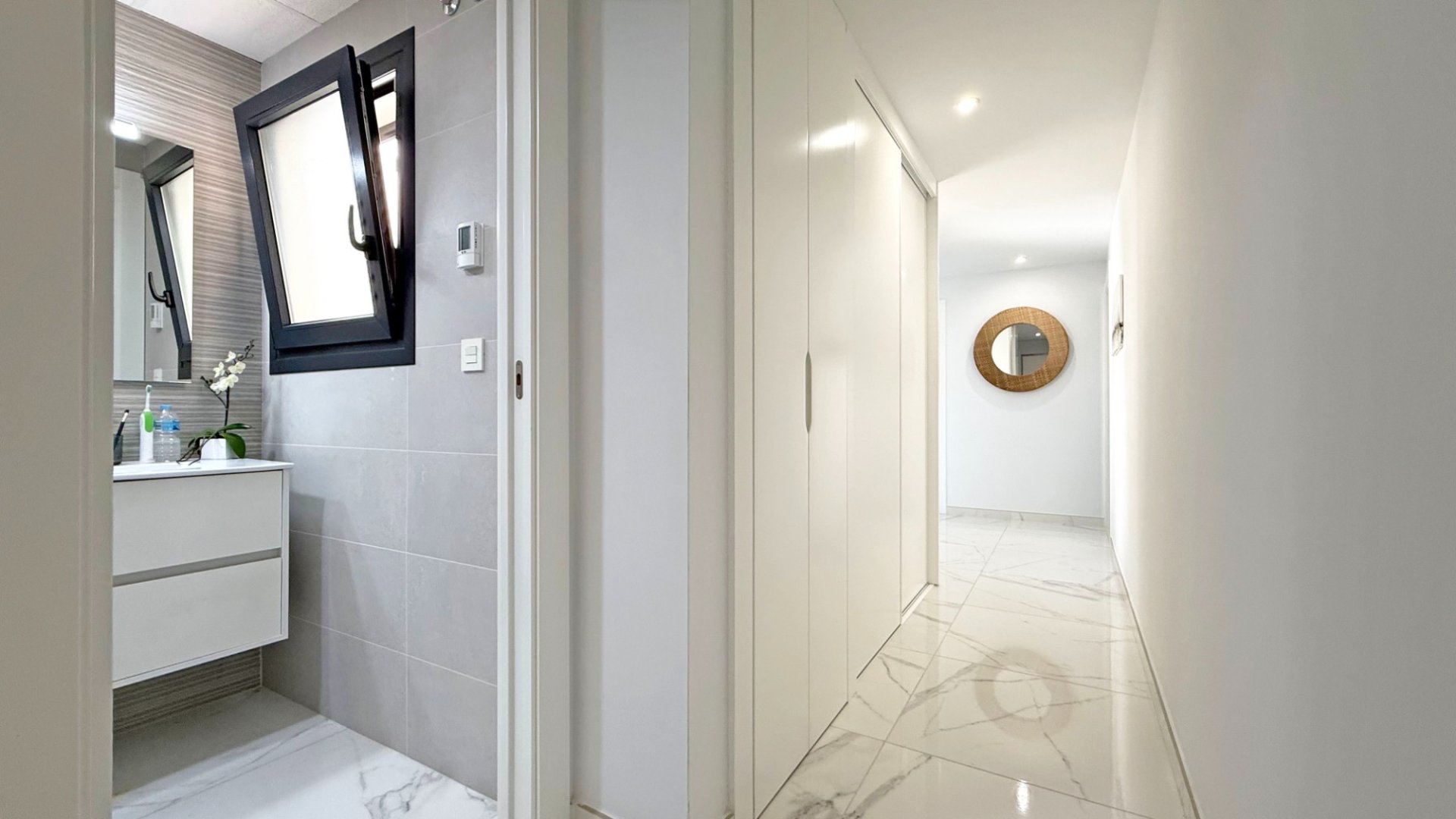 Reventa - Apartamentos -
Orihuela Costa - Los Altos