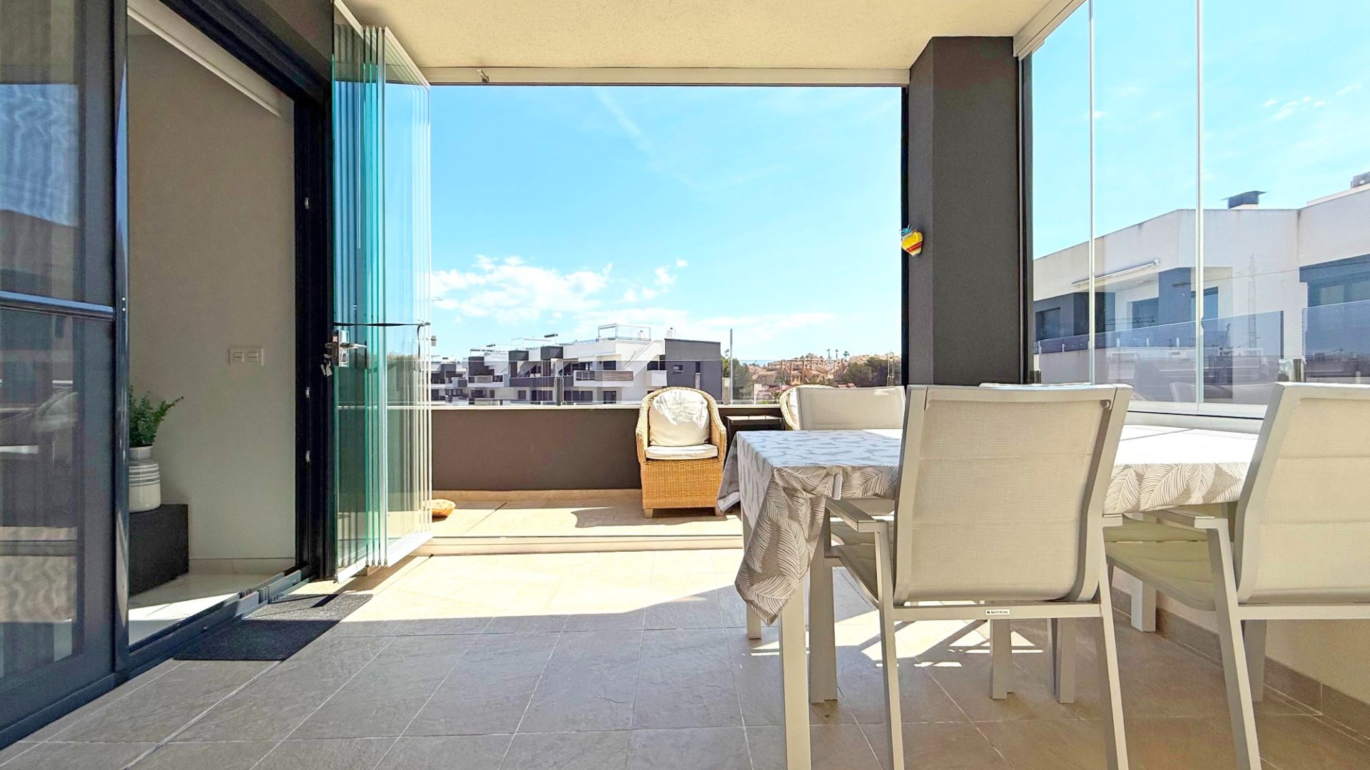 Reventa - Apartamentos -
Orihuela Costa - Los Altos