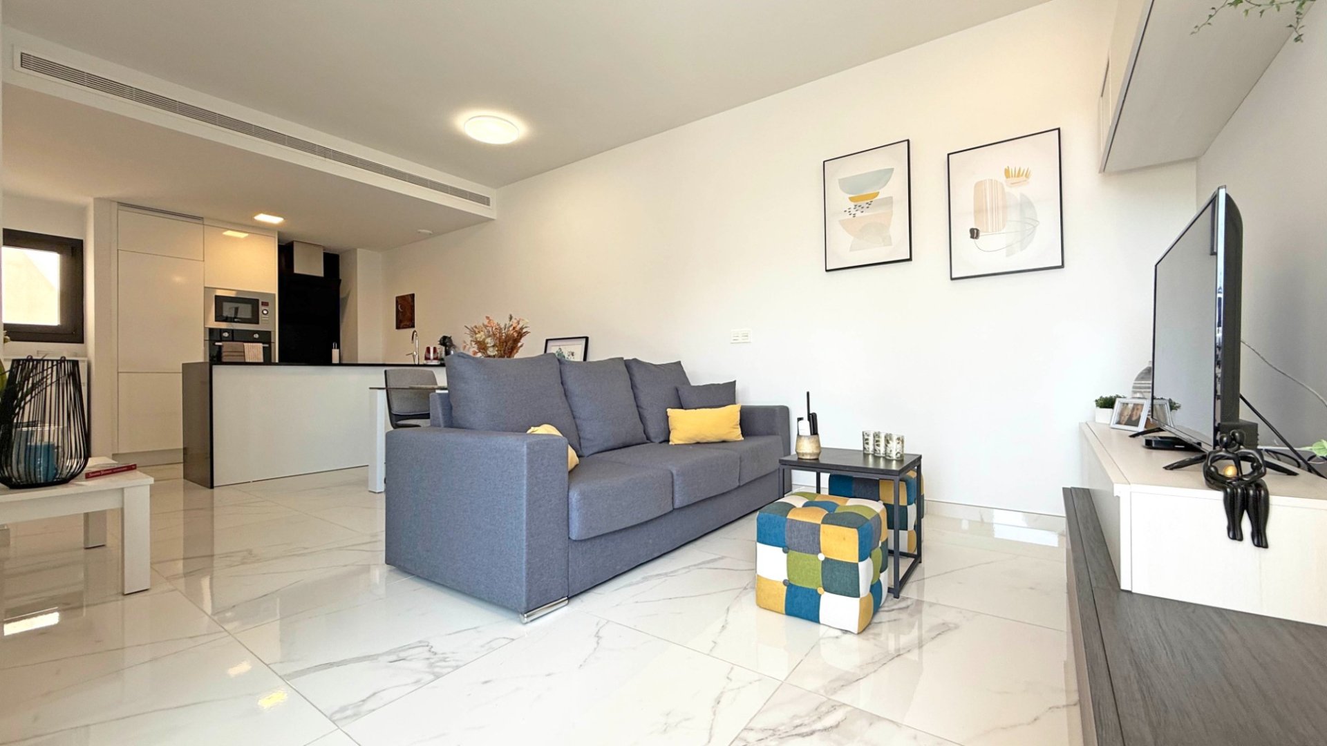 Reventa - Apartamentos -
Orihuela Costa - Los Altos