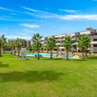 Reventa - Apartamentos -
Orihuela Costa - Los Altos