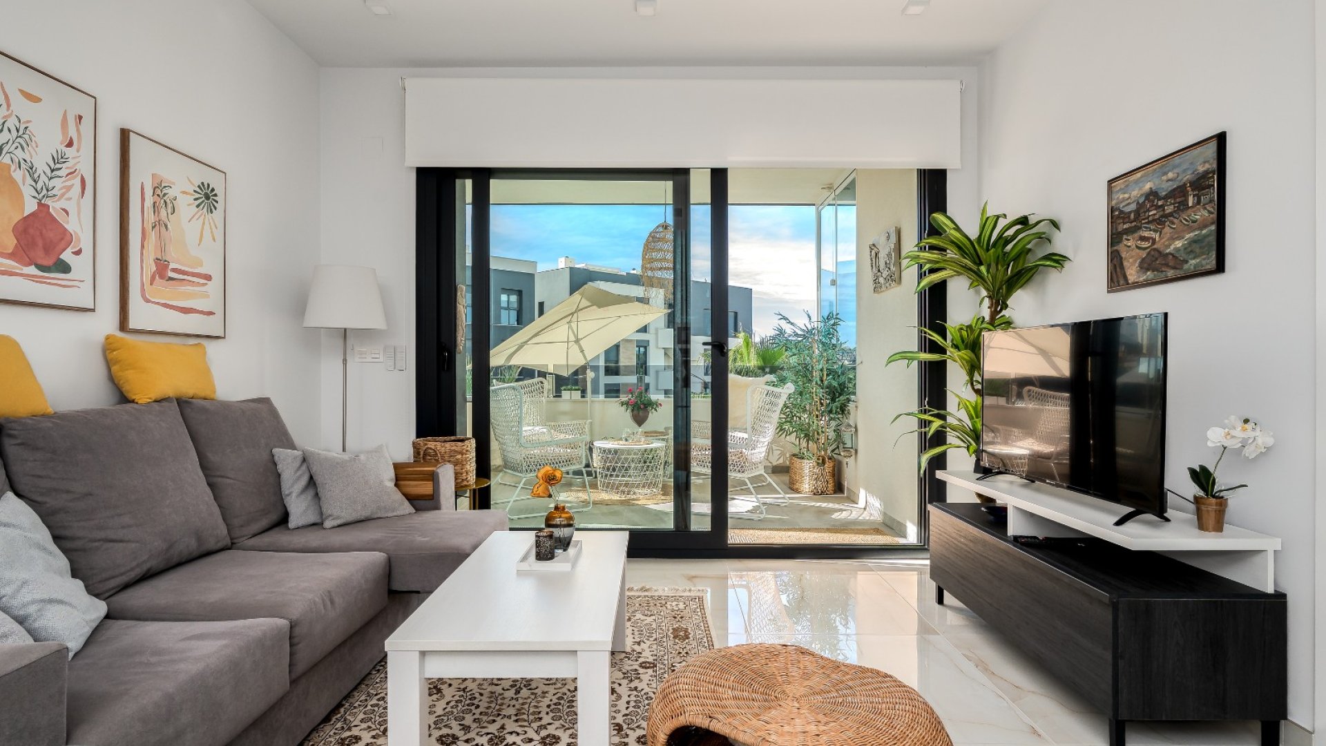 Reventa - Apartamentos -
Orihuela Costa - Los Altos