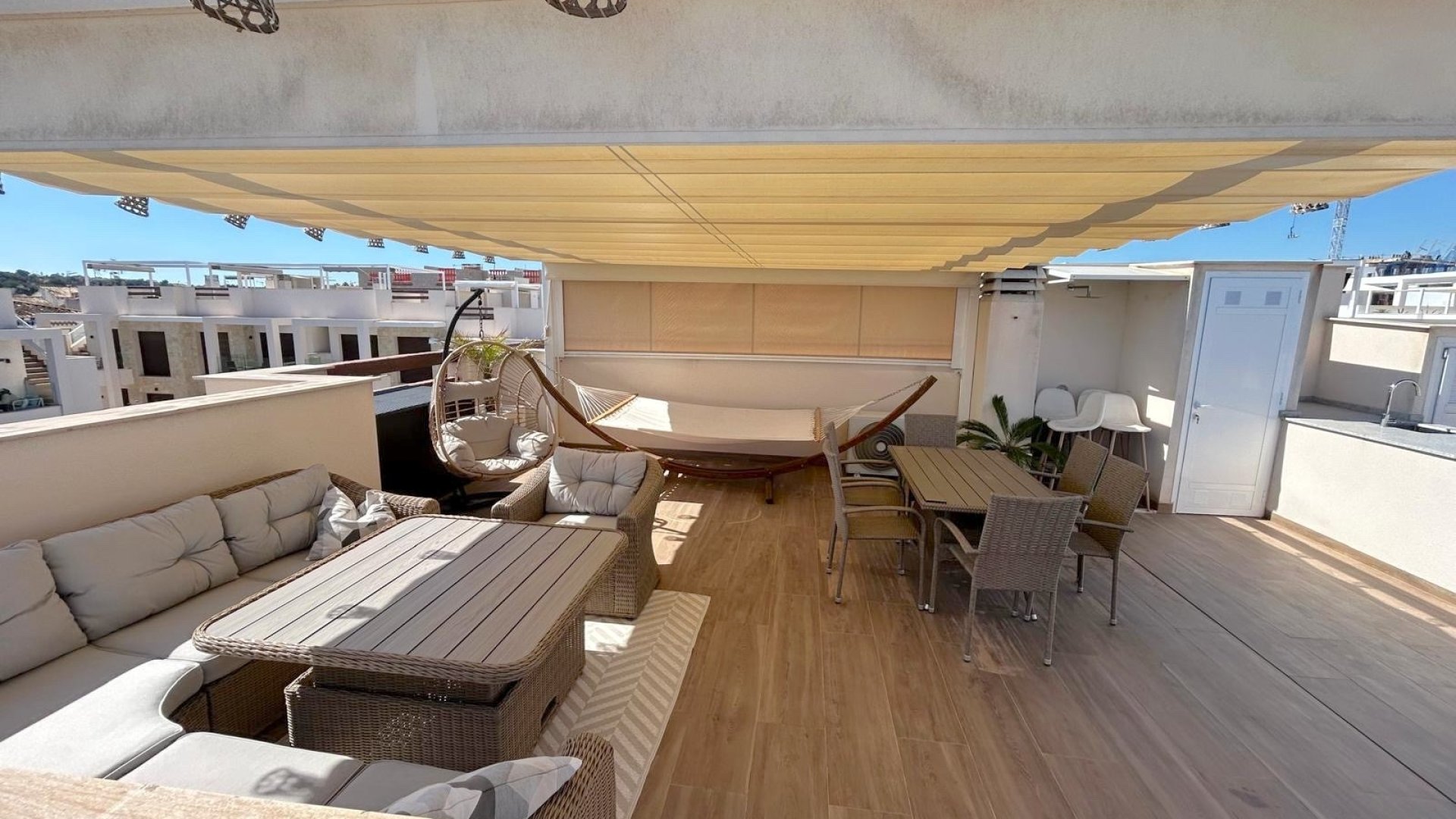 Reventa - Apartamentos -
Orihuela Costa - Los Balcones