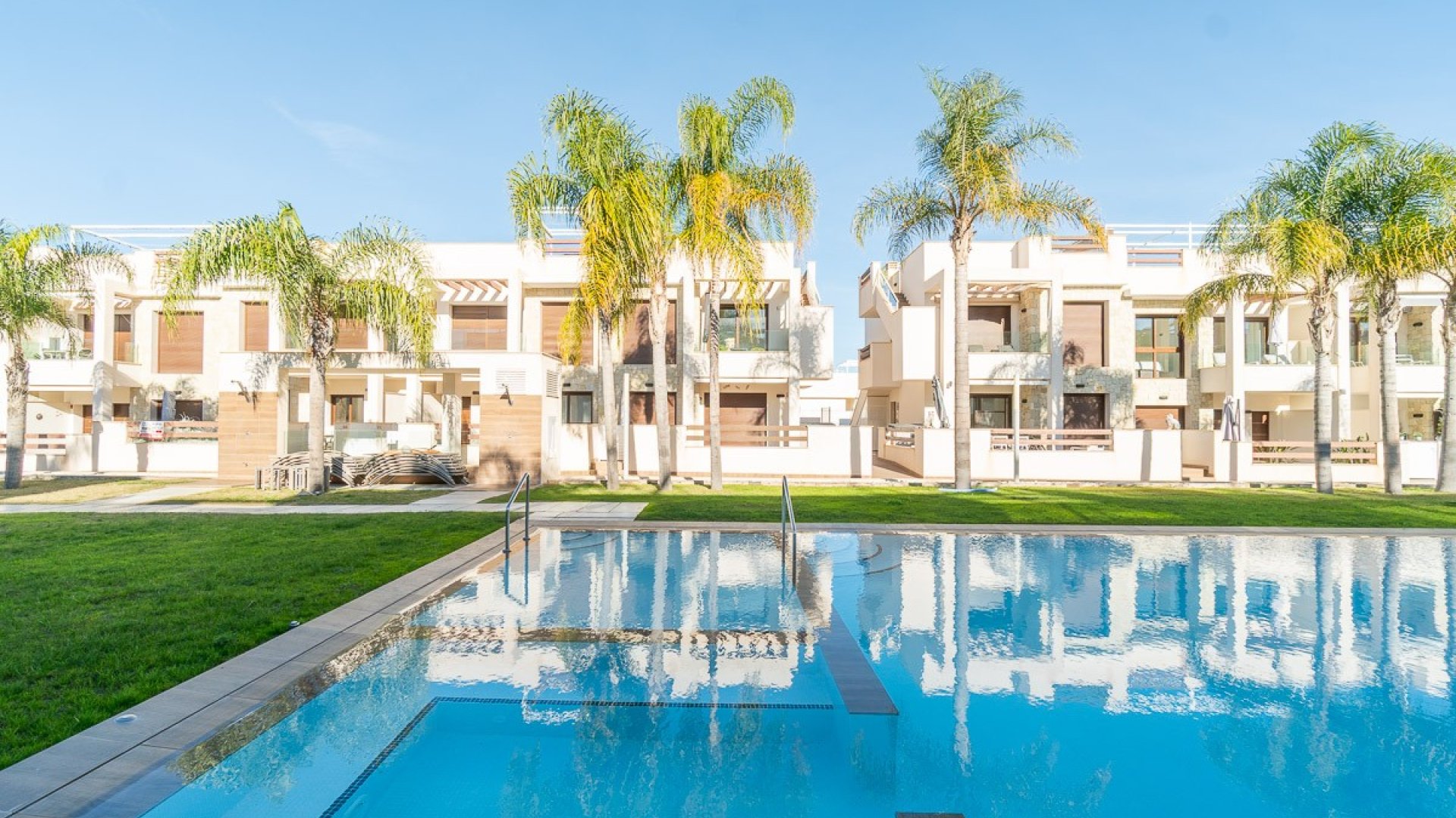 Reventa - Apartamentos -
Orihuela Costa - Los Balcones