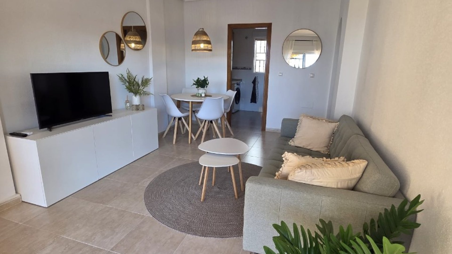 Reventa - Apartamentos -
Orihuela Costa - Los Balcones