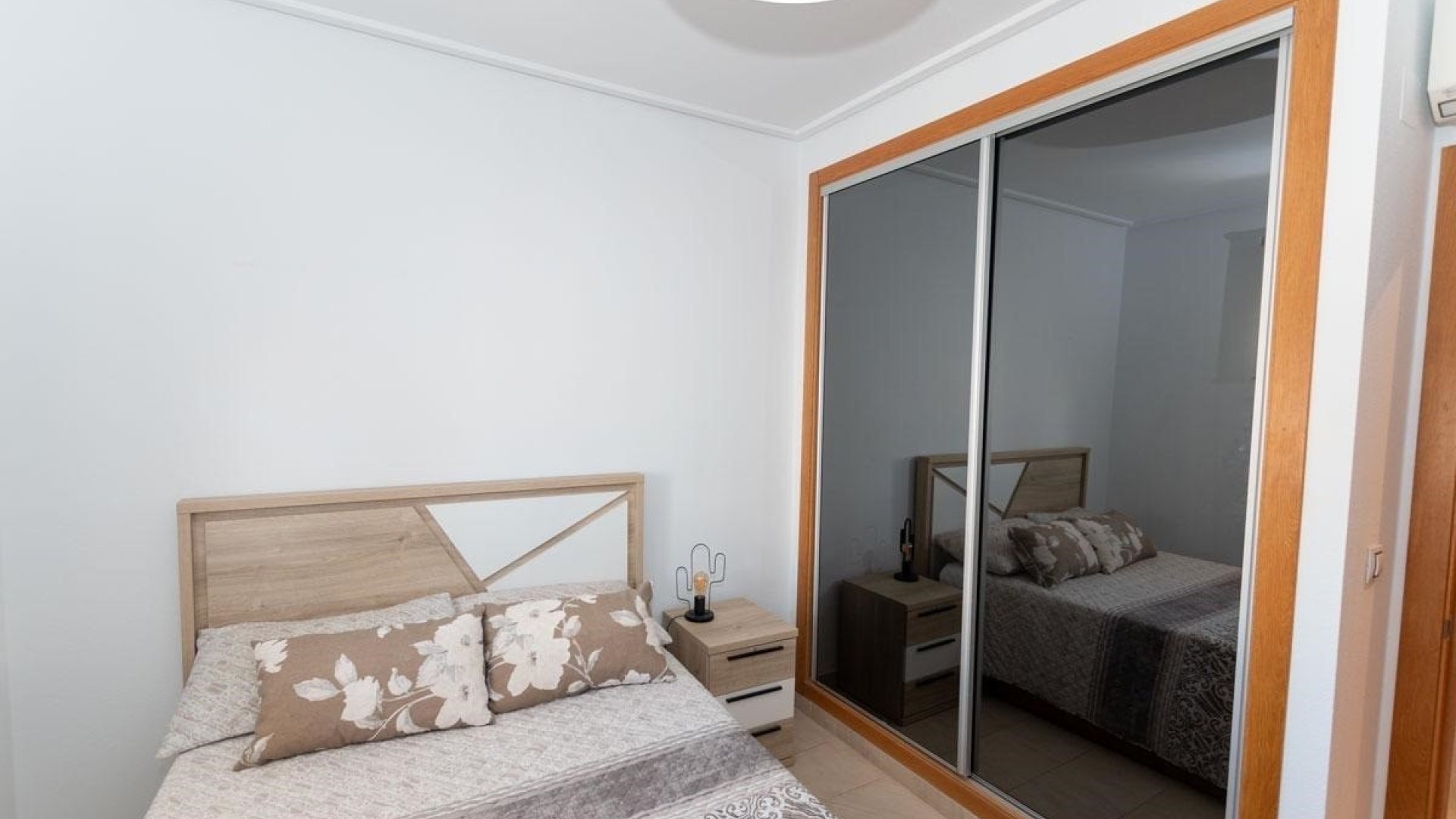 Reventa - Apartamentos -
Orihuela Costa - Los Dolses