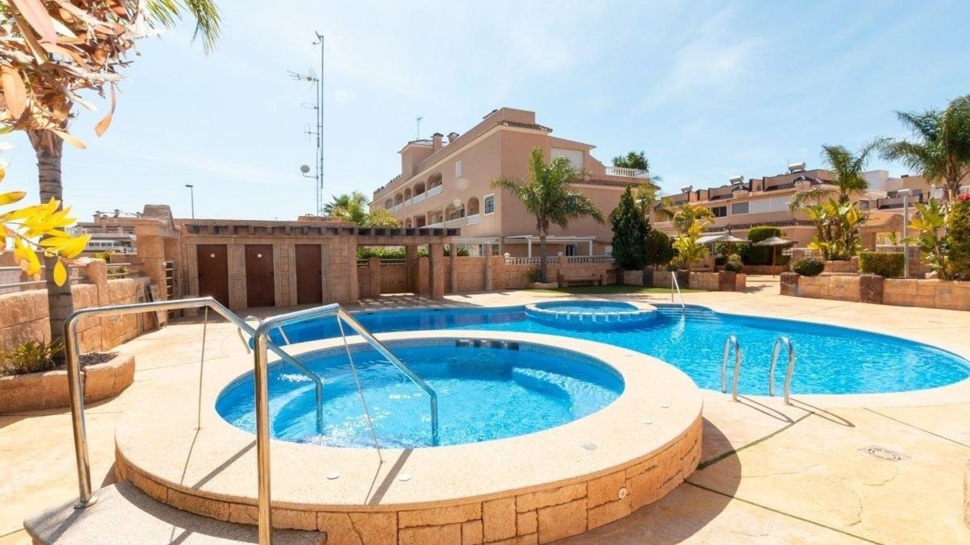 Reventa - Apartamentos -
Orihuela Costa - Los Dolses