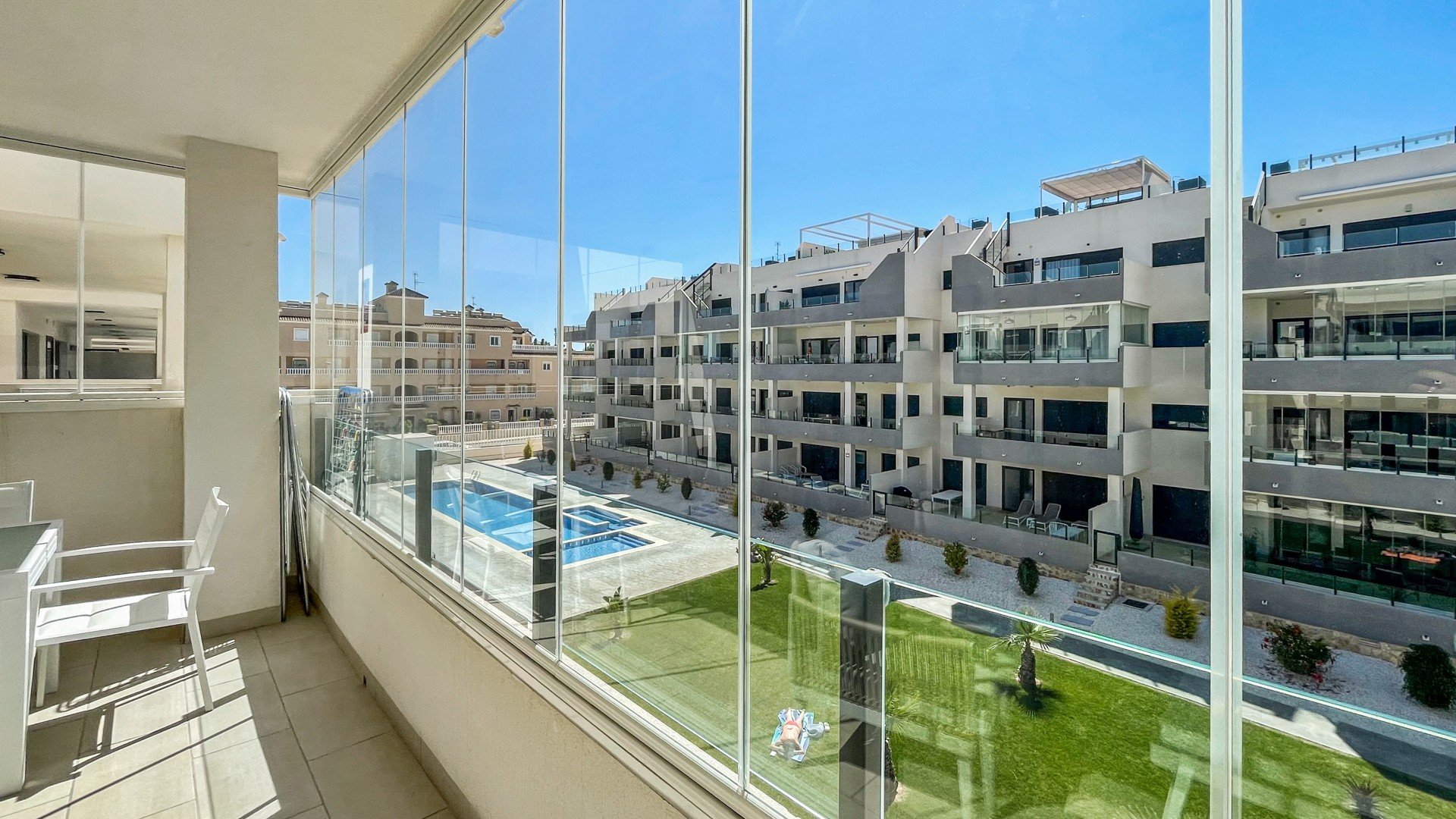 Reventa - Apartamentos -
Orihuela Costa - Los Dolses