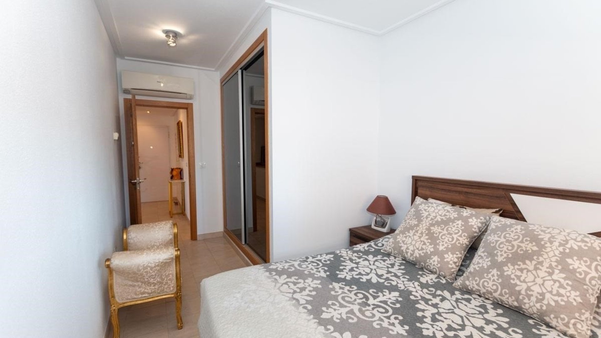 Reventa - Apartamentos -
Orihuela Costa - Los Dolses
