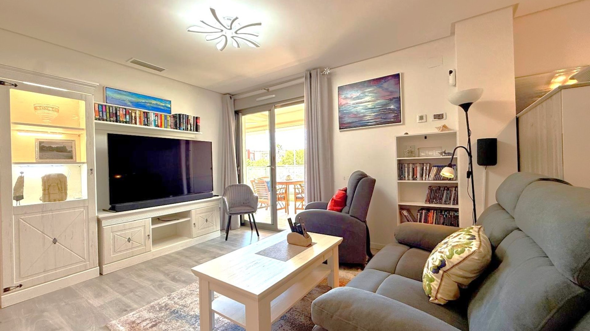 Reventa - Apartamentos -
Orihuela Costa - Los Dolses