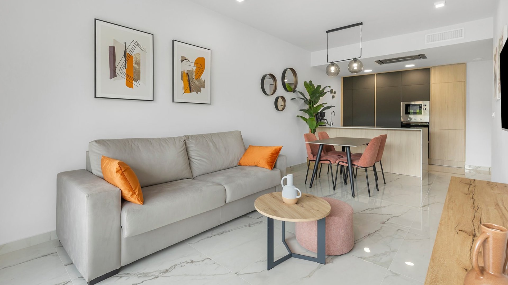 Reventa - Apartamentos -
Orihuela Costa - Orihuela