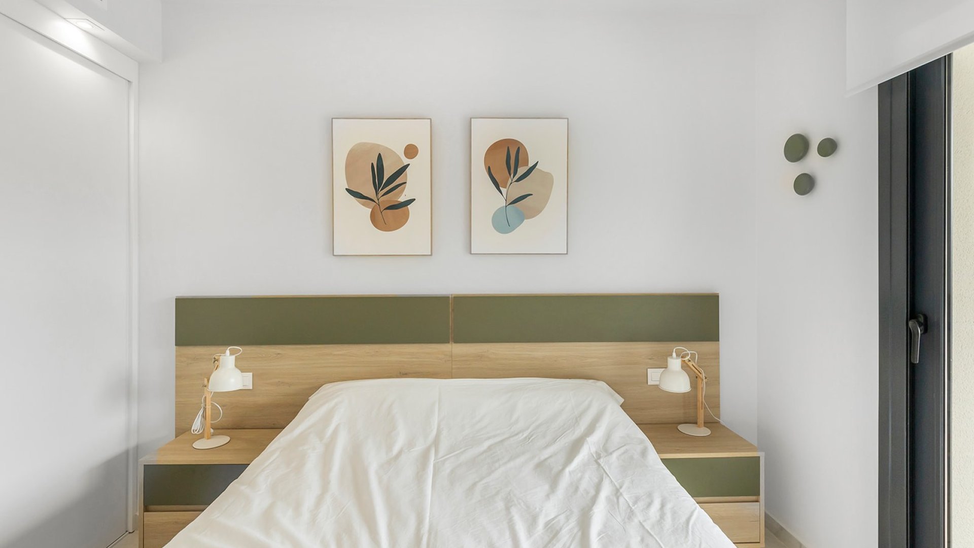 Reventa - Apartamentos -
Orihuela Costa - Orihuela