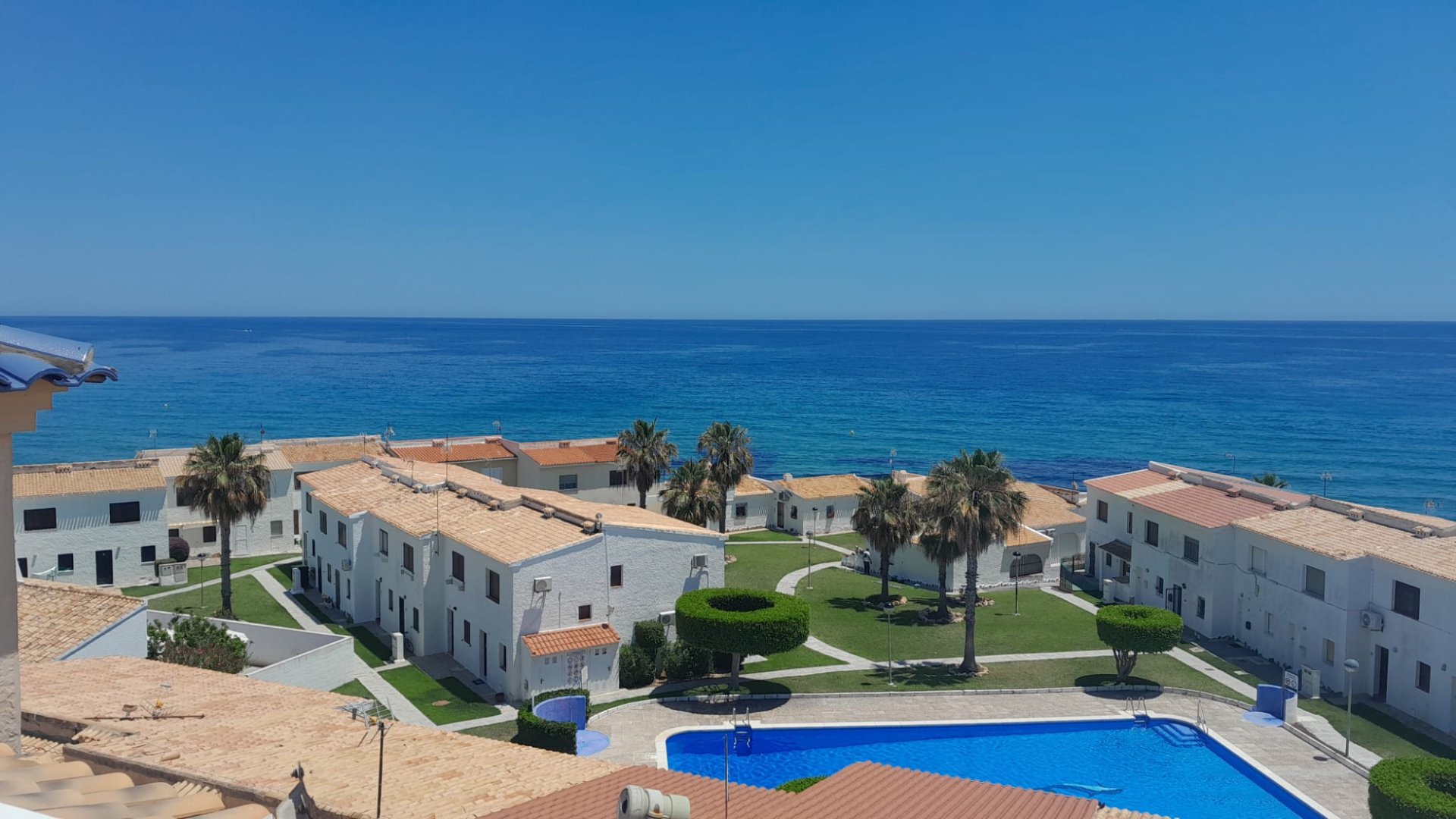 Reventa - Apartamentos -
Orihuela Costa - Playa Flamenca Beach