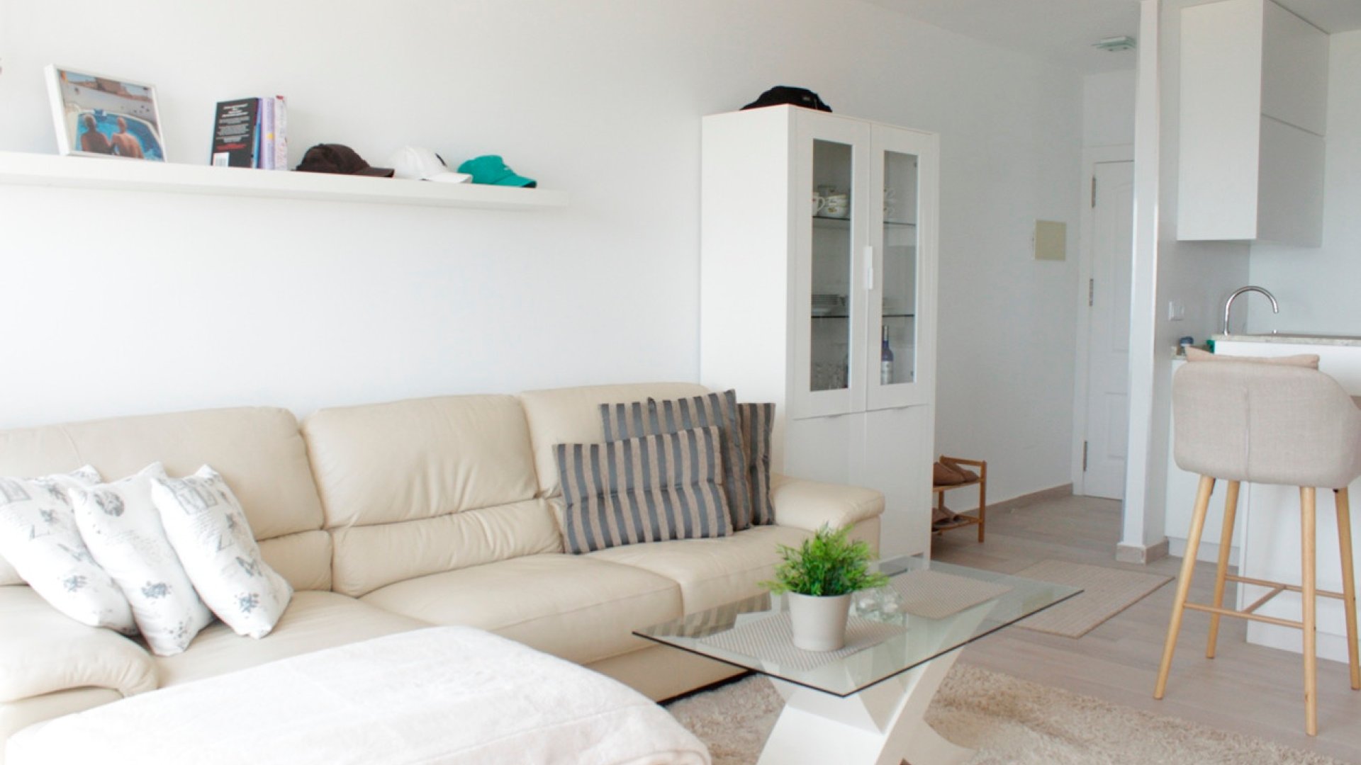 Reventa - Apartamentos -
Orihuela Costa - Playa Flamenca