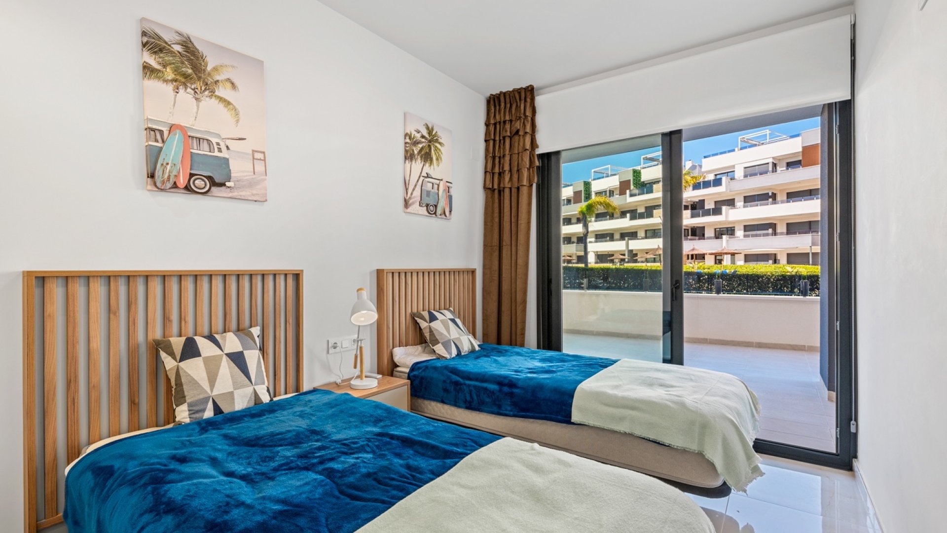 Reventa - Apartamentos -
Orihuela Costa - Playa Flamenca