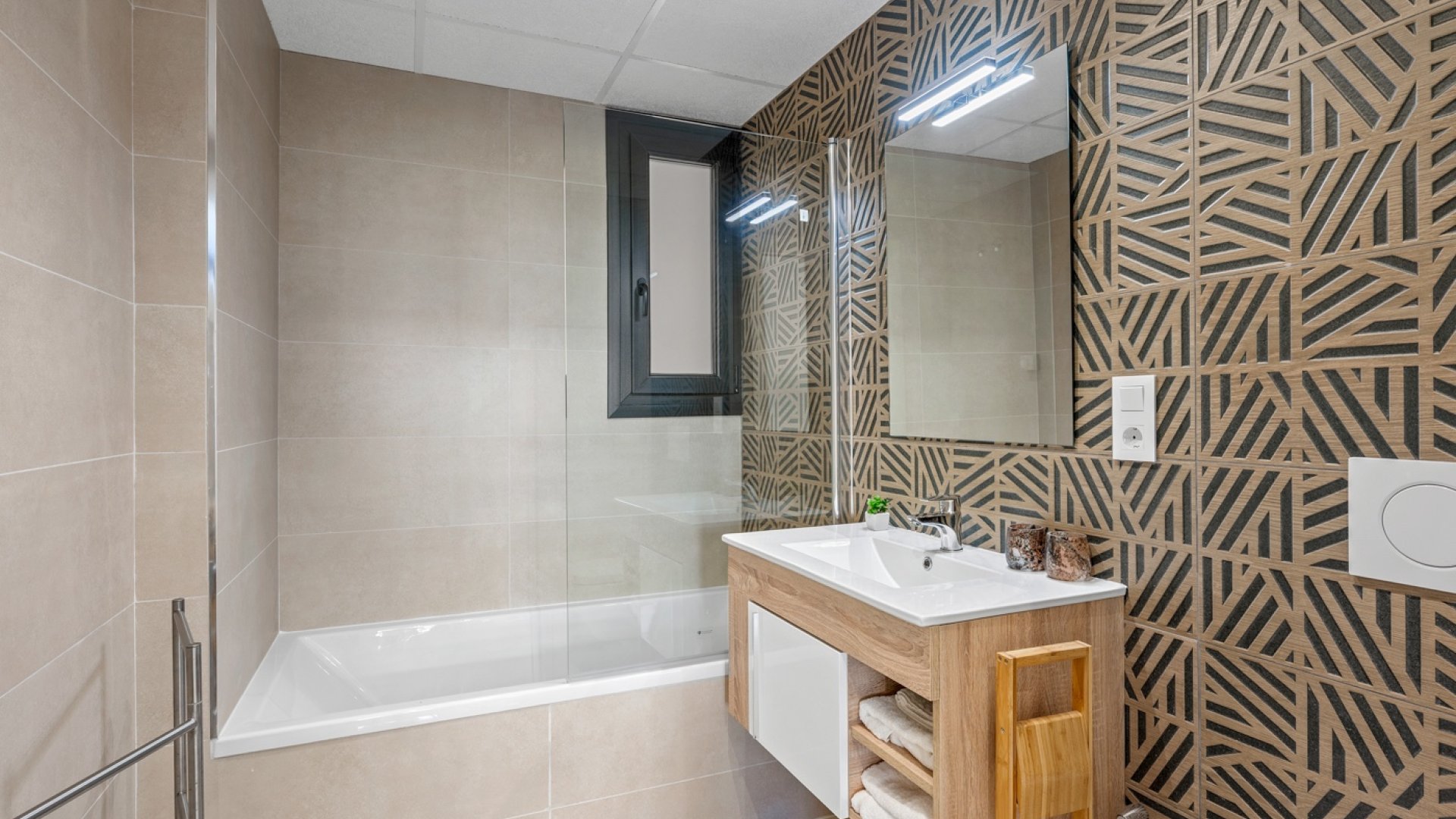 Reventa - Apartamentos -
Orihuela Costa - Playa Flamenca