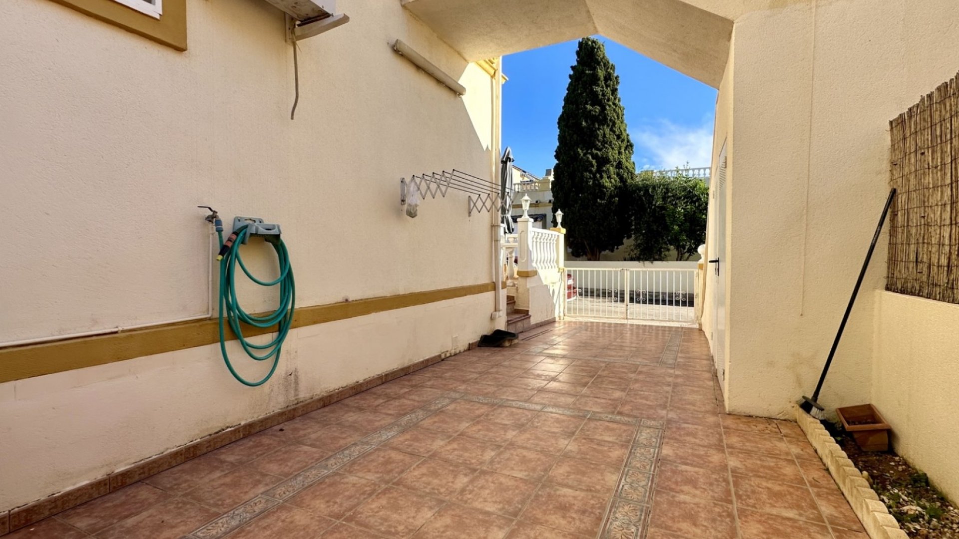 Reventa - Apartamentos -
Orihuela Costa - Playa Flamenca