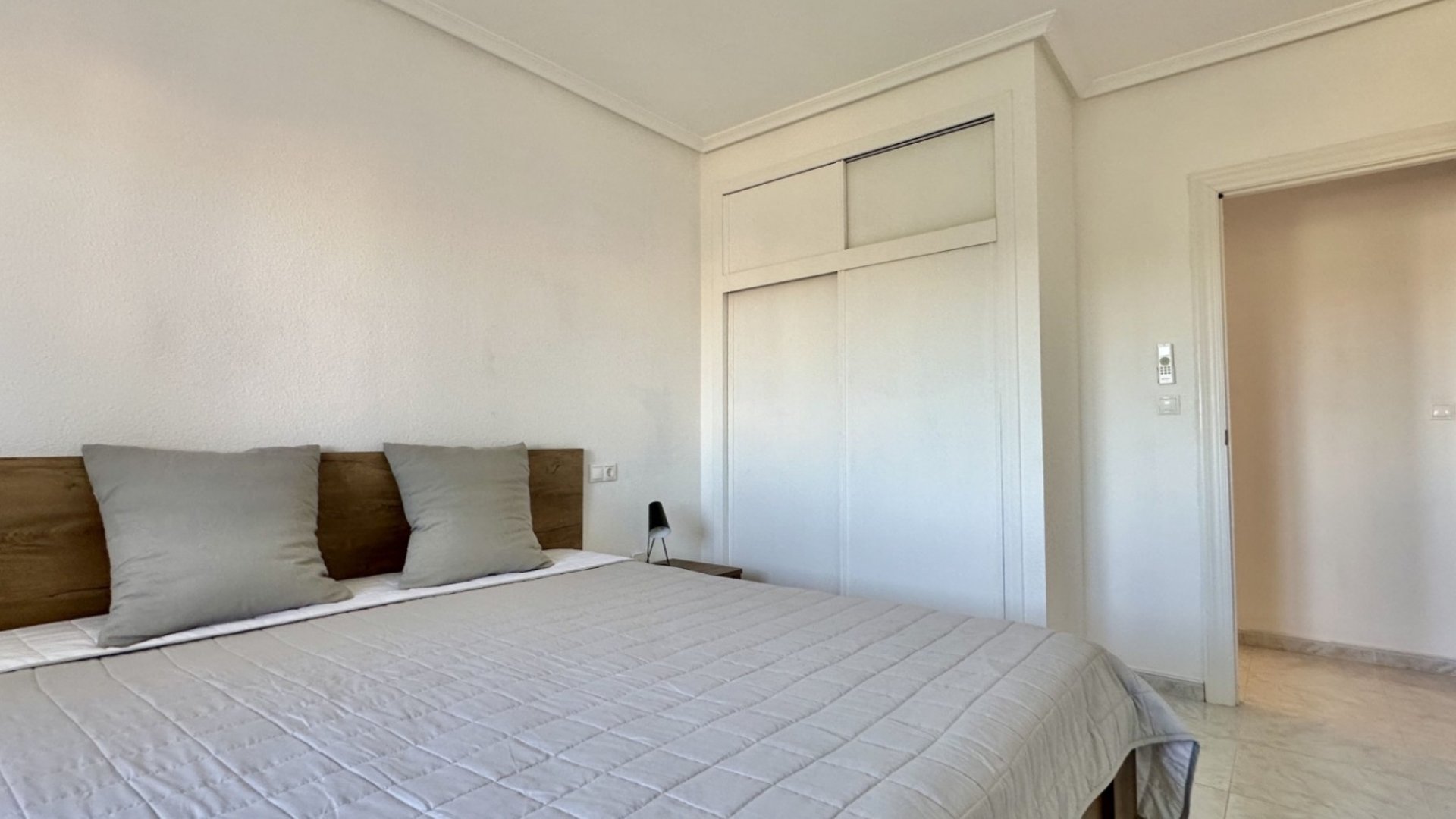 Reventa - Apartamentos -
Orihuela Costa - Playa Flamenca