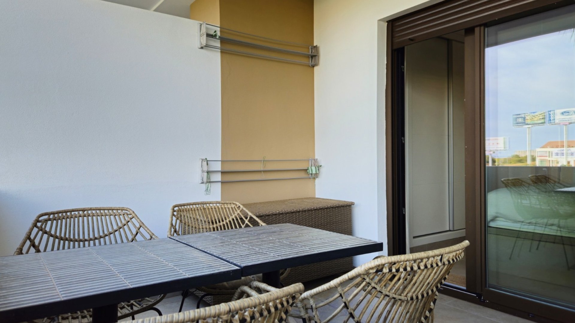 Reventa - Apartamentos -
Orihuela Costa - Playa Flamenca