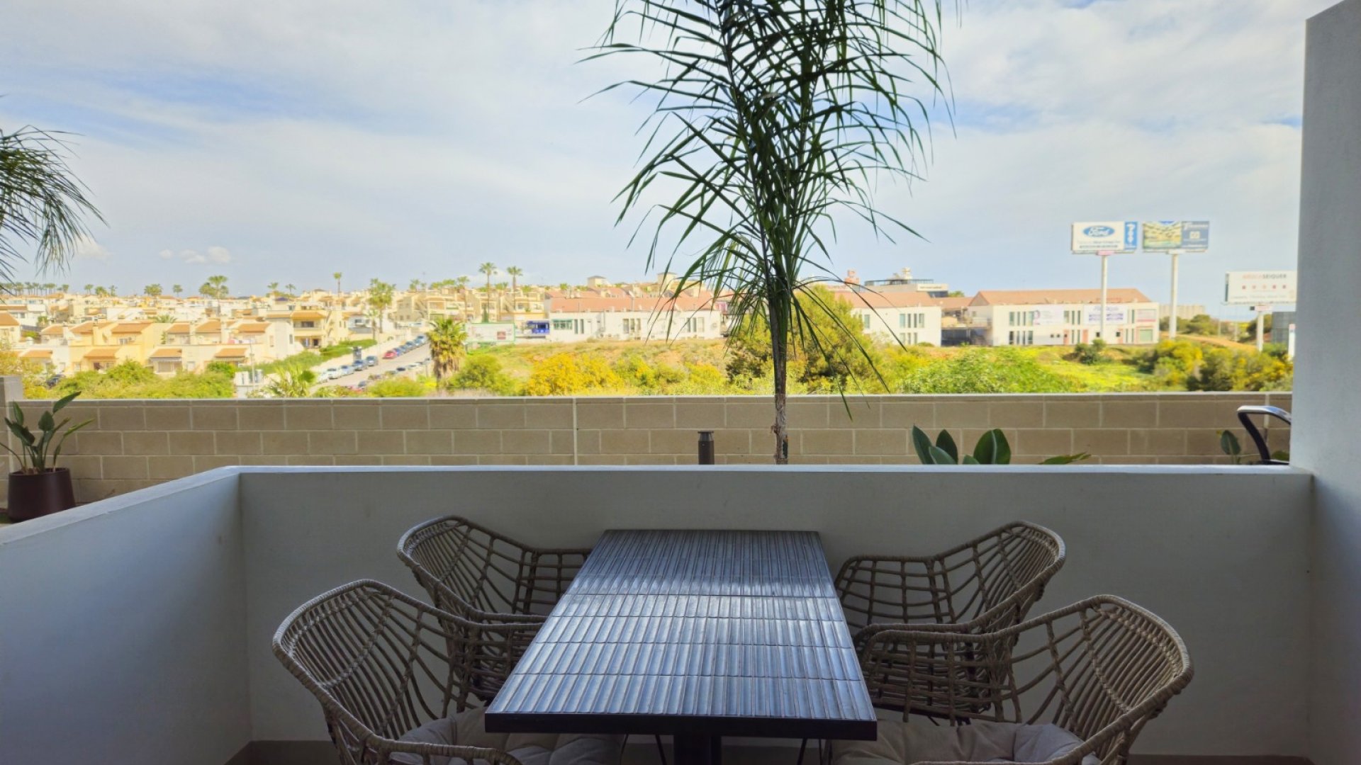 Reventa - Apartamentos -
Orihuela Costa - Playa Flamenca