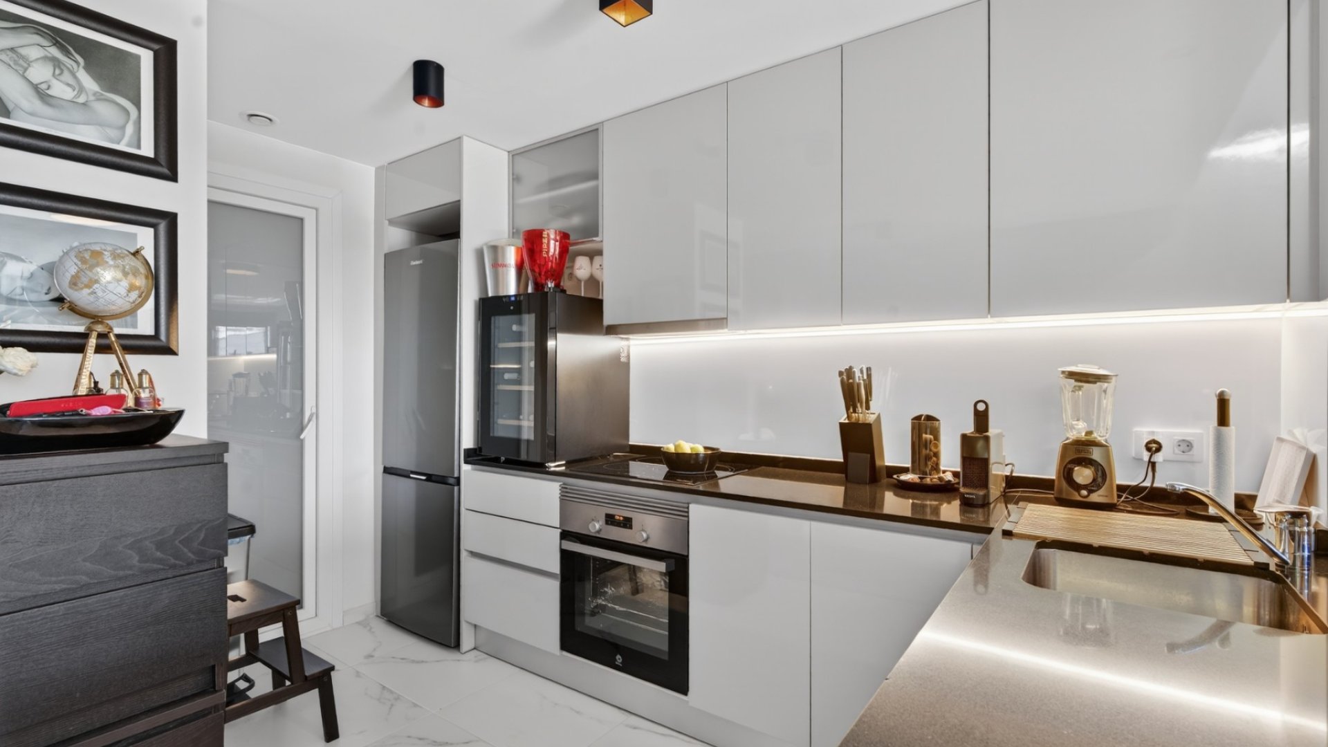 Reventa - Apartamentos -
Orihuela Costa - Playa Flamenca