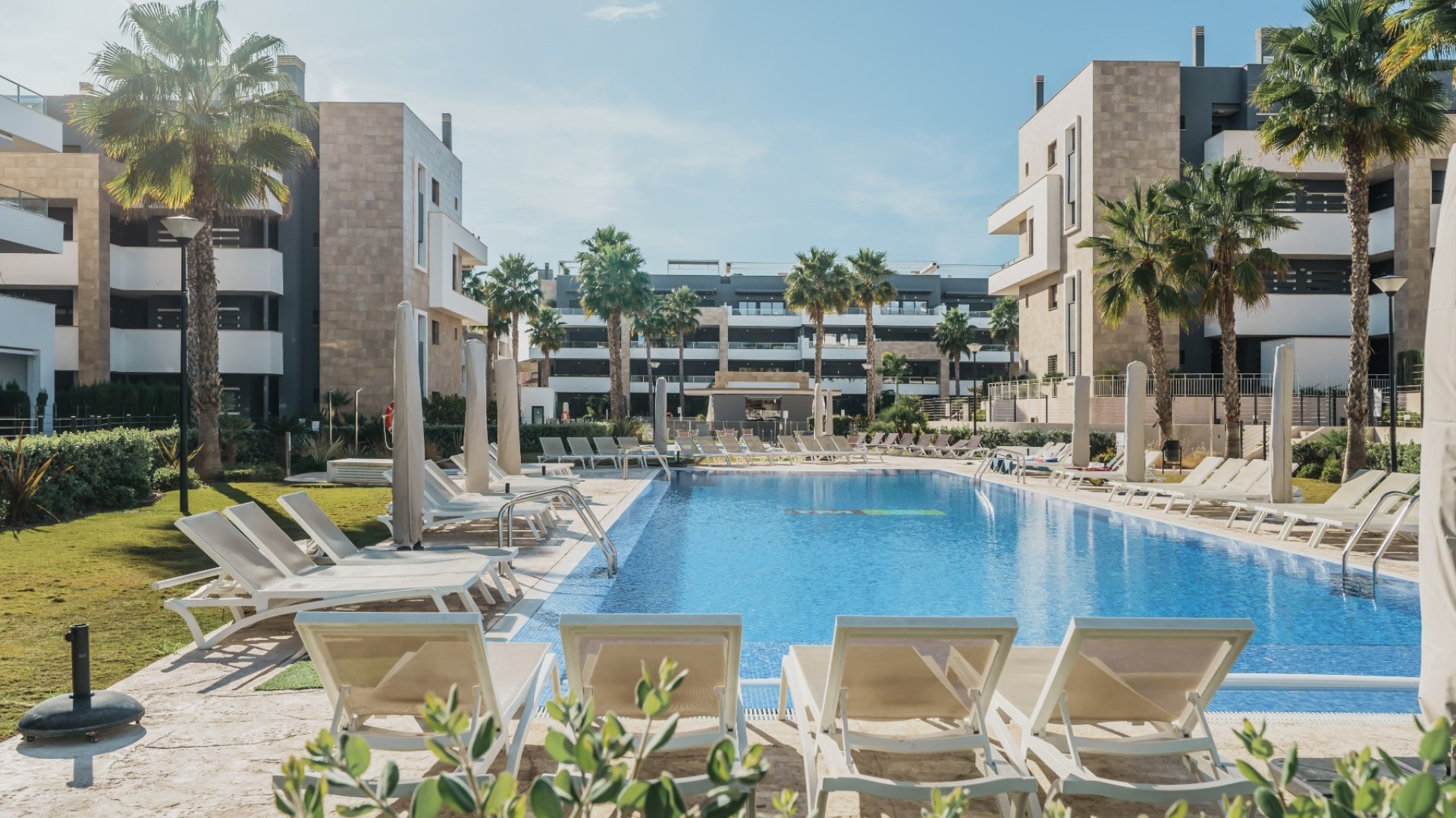 Reventa - Apartamentos -
Orihuela Costa - Playa Flamenca