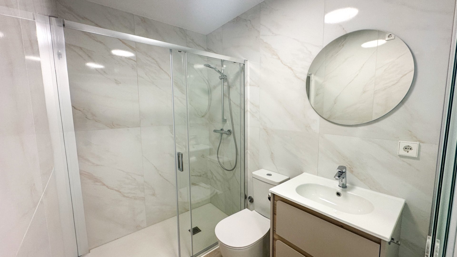 Reventa - Apartamentos -
Orihuela Costa - Playa Flamenca