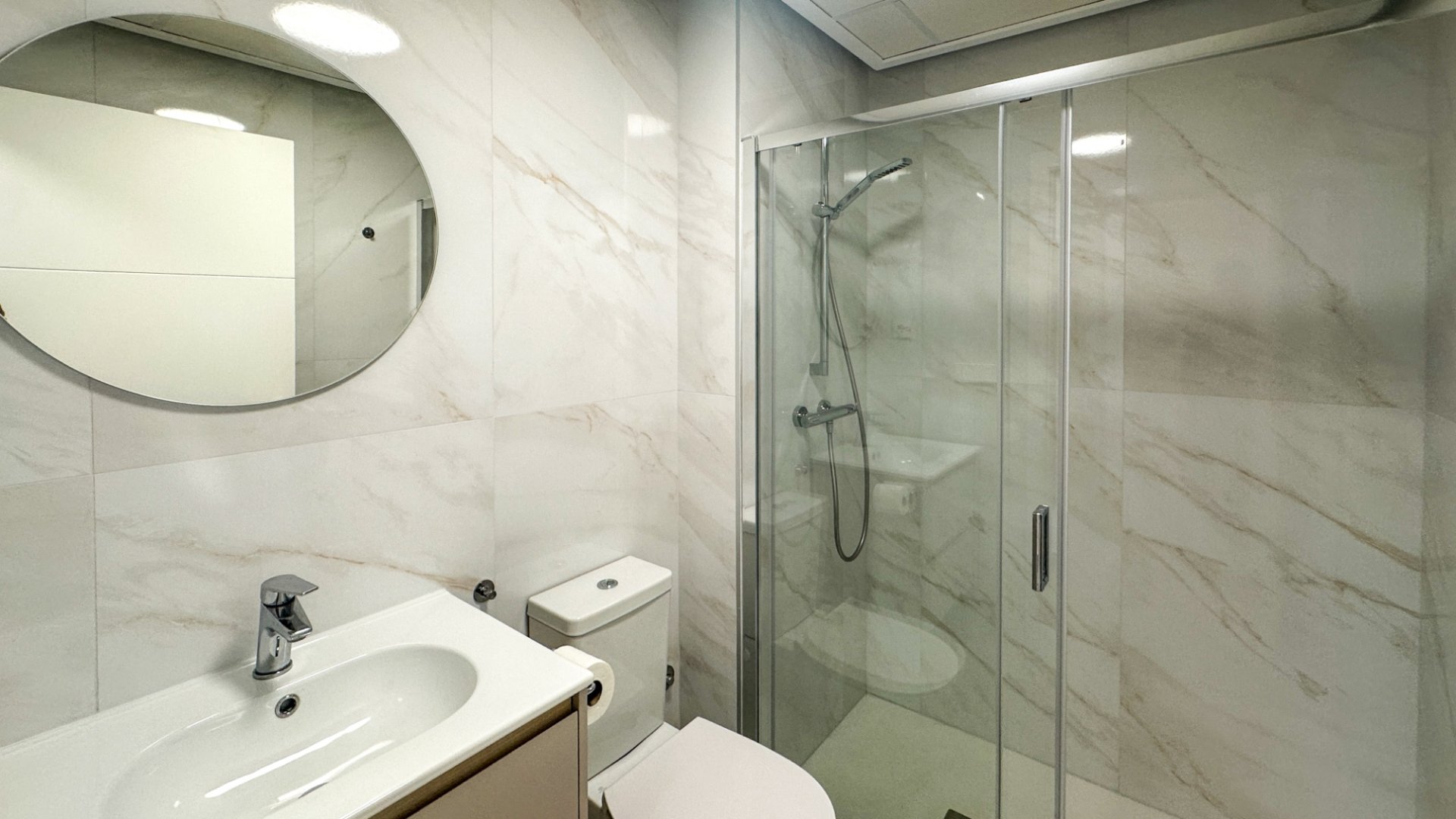 Reventa - Apartamentos -
Orihuela Costa - Playa Flamenca