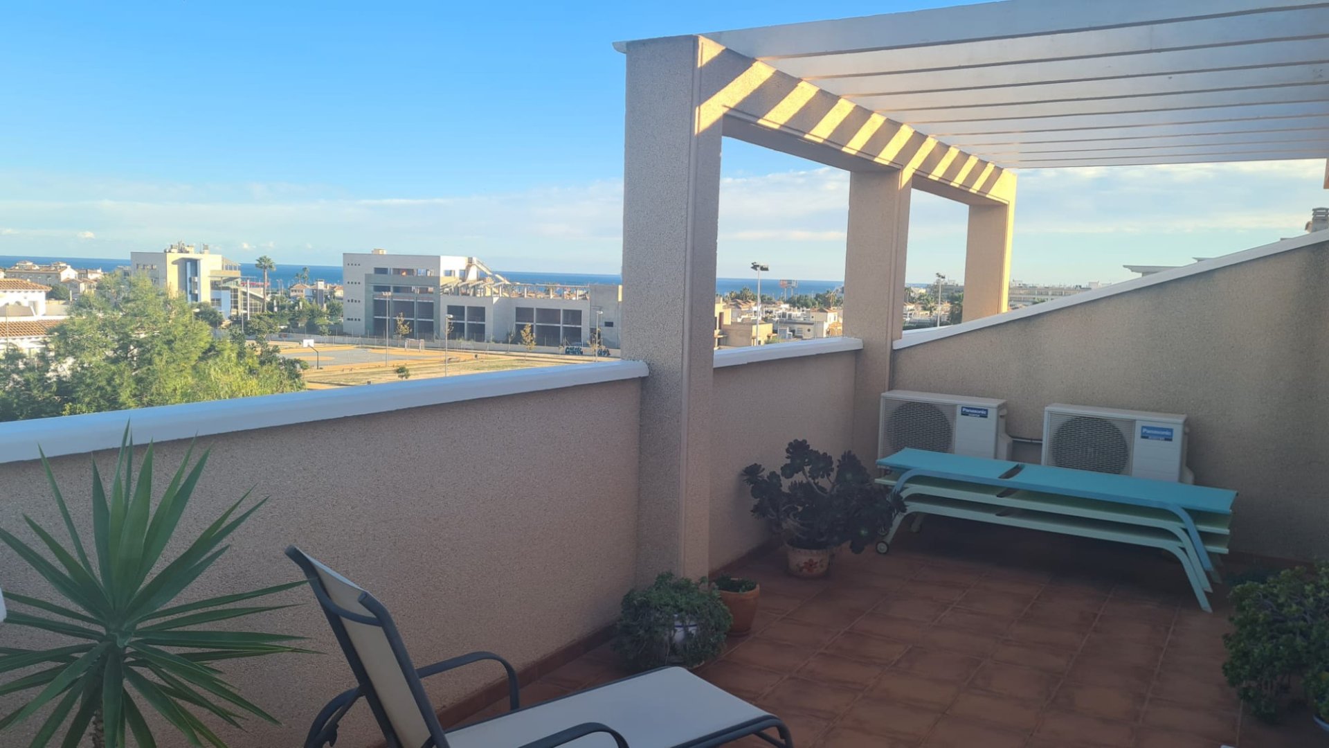 Reventa - Apartamentos -
Orihuela Costa - Playa Flamenca